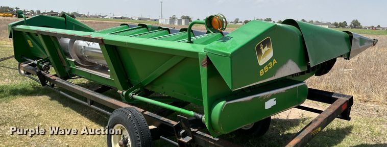 image for item DR1360 1995 John Deere 853A  all-crop head