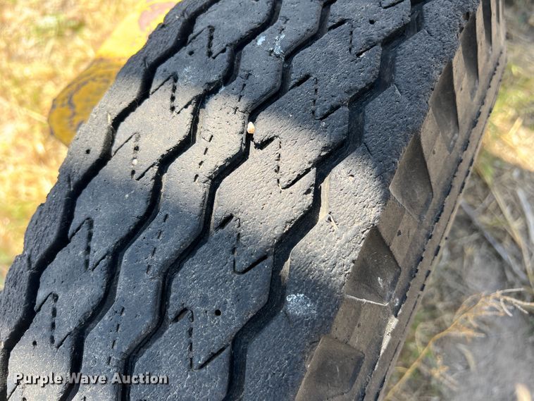 image for item DR1373 Implement carrier