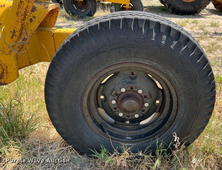 image for item DR1373 Implement carrier