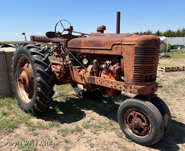 image for item DR1375 International M  tractor