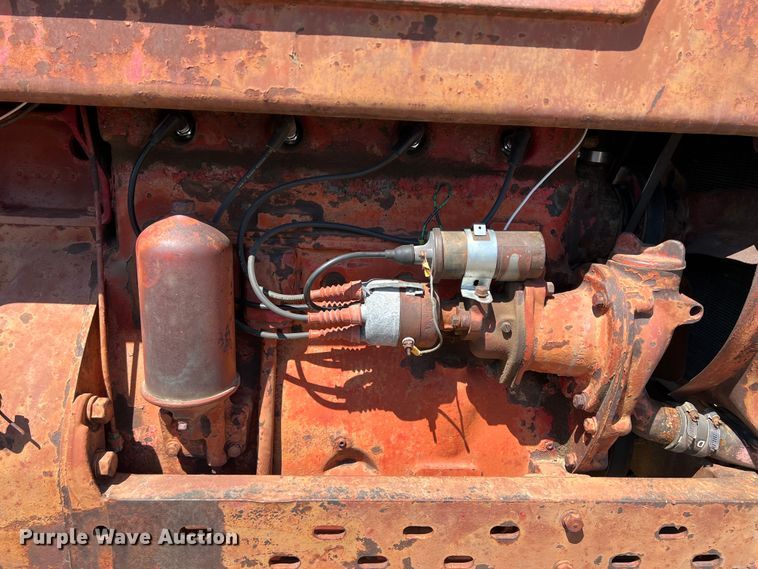 image for item DR1375 International M  tractor