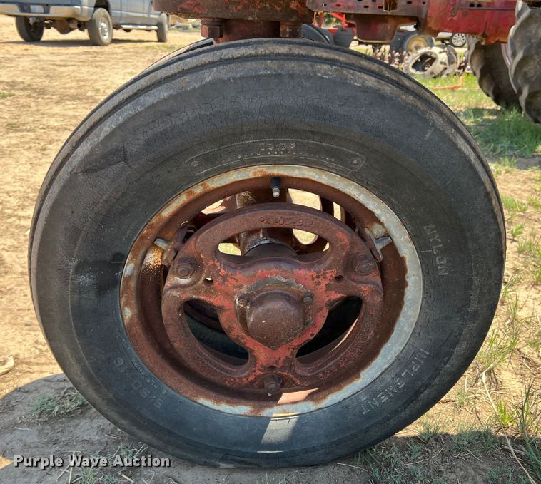 image for item DR1375 International M  tractor