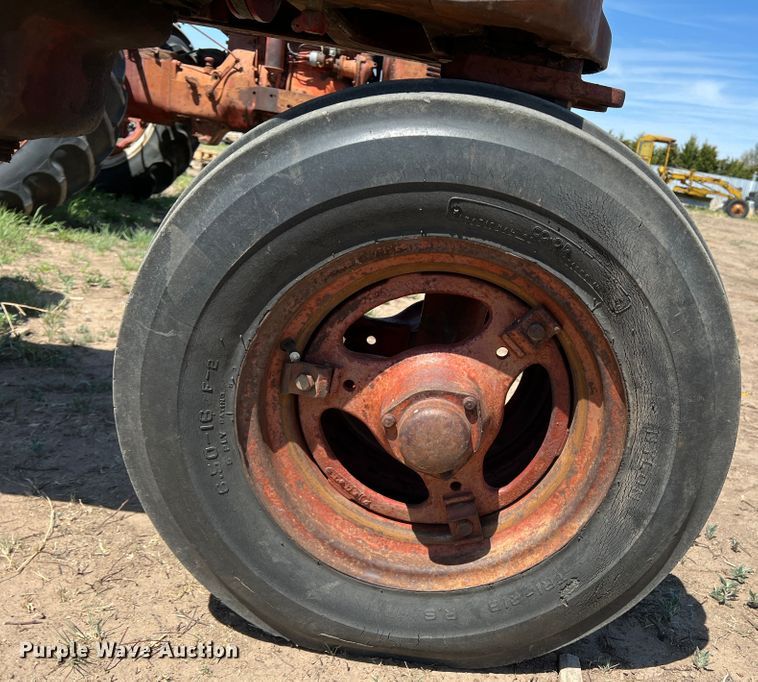 image for item DR1376 International M  tractor