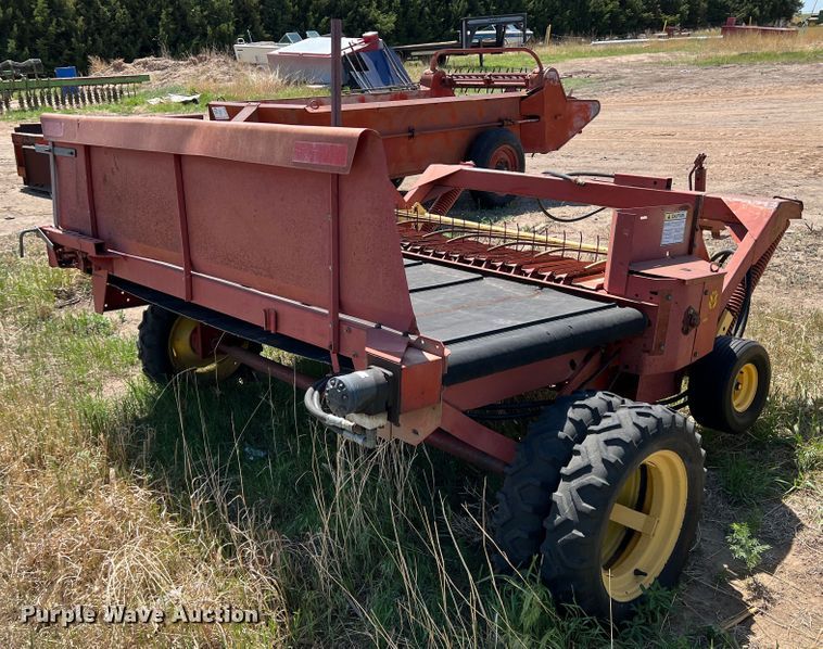 image for item DR1387 New Holland 166  windrow turner