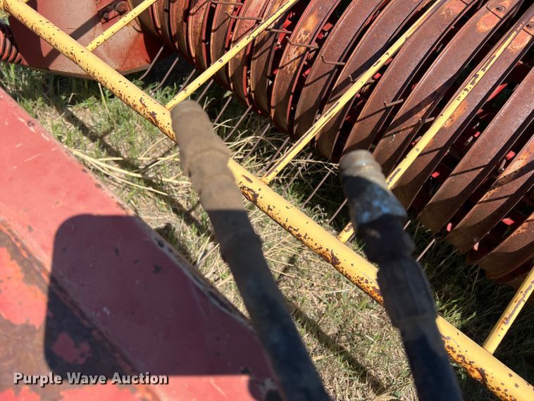 image for item DR1387 New Holland 166  windrow turner