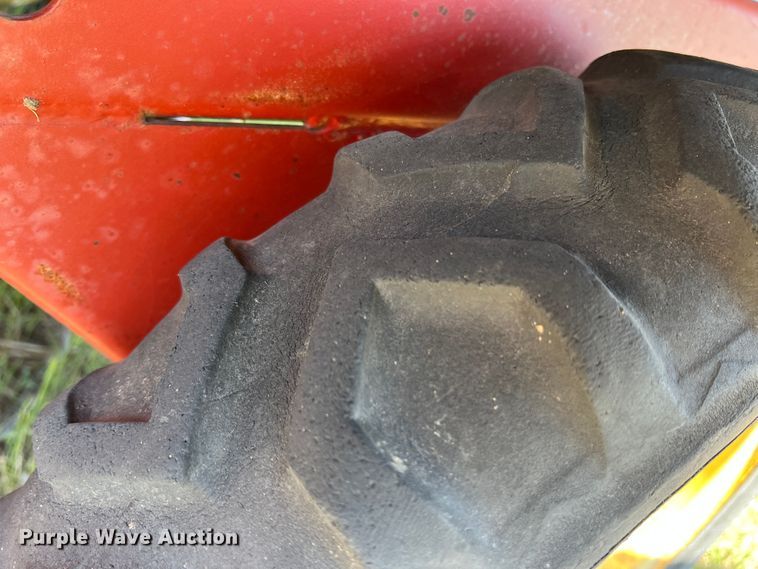 image for item DR1387 New Holland 166  windrow turner