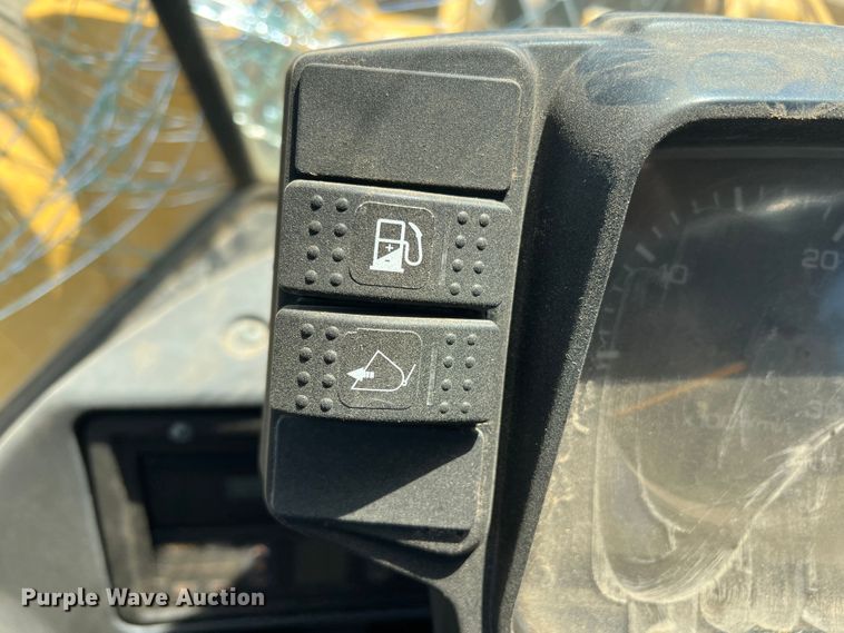 image for item DR1406 Kawasaki 90ZV-2  wheel loader