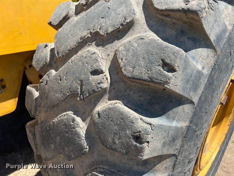 image for item DR1406 Kawasaki 90ZV-2  wheel loader