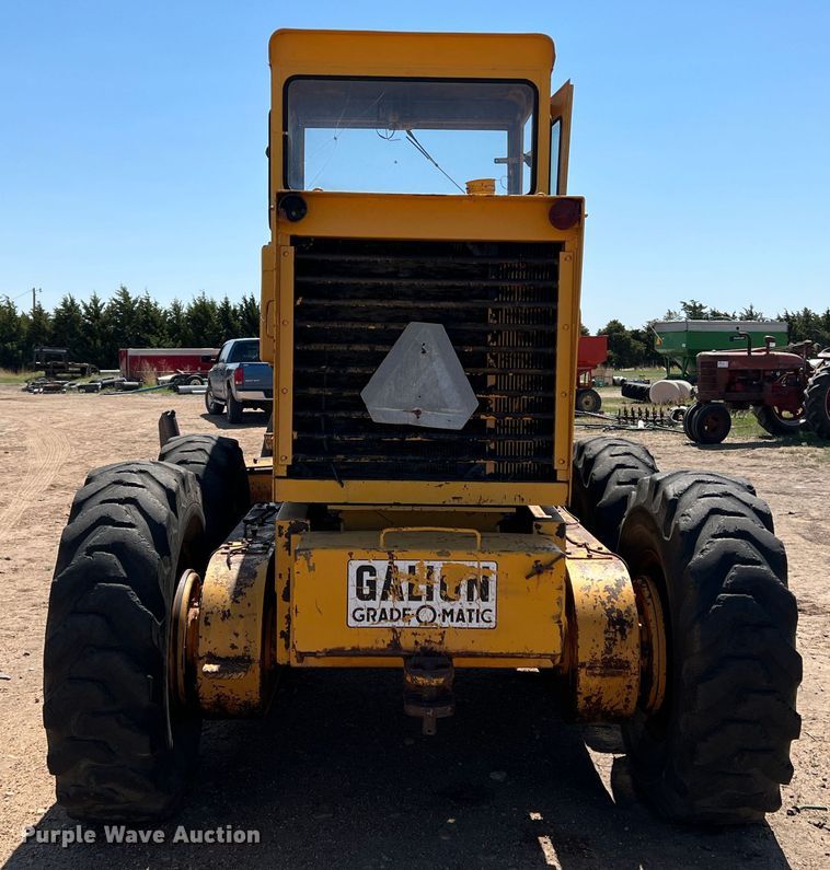 image for item DR1409 Galion T500  rigid frame motor grader
