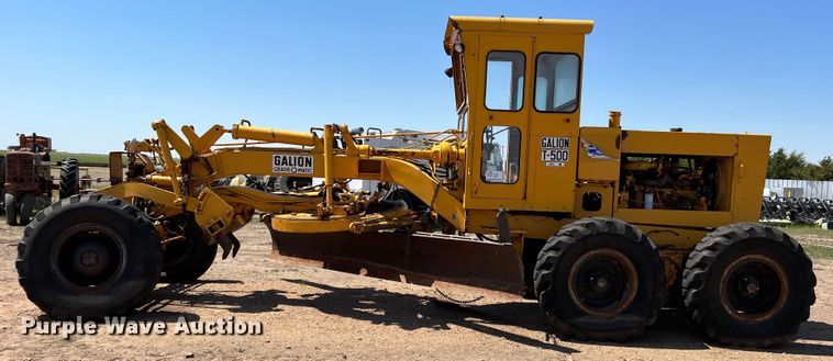 image for item DR1409 Galion T500  rigid frame motor grader