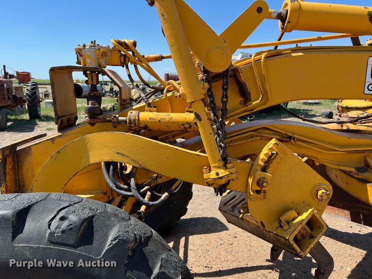 image for item DR1409 Galion T500  rigid frame motor grader