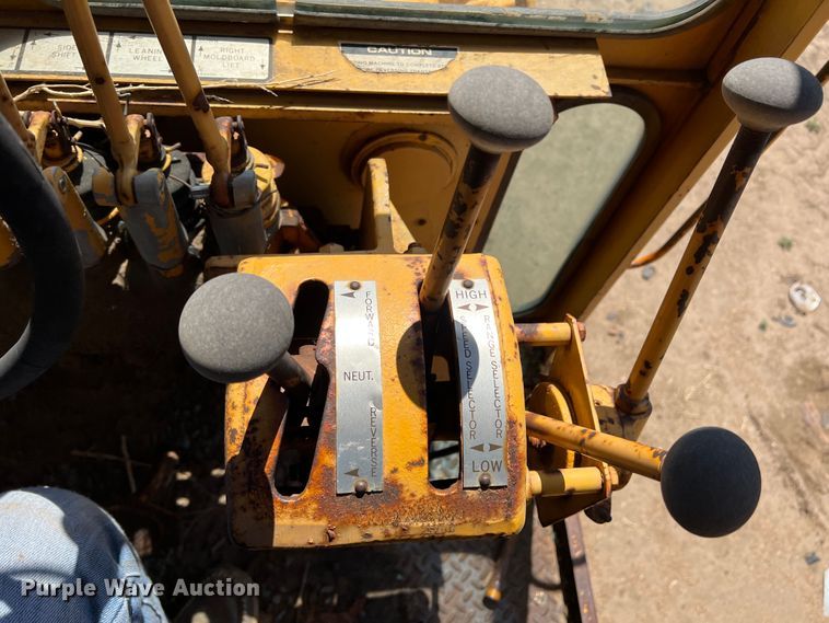 image for item DR1409 Galion T500  rigid frame motor grader