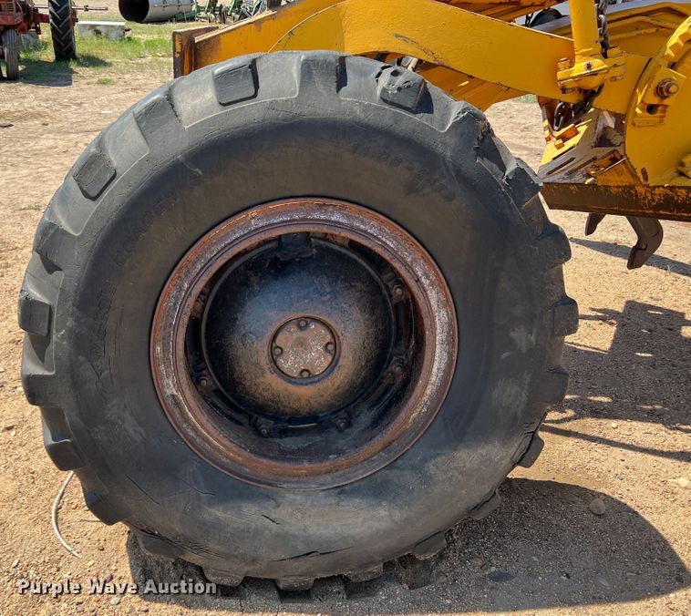 image for item DR1409 Galion T500  rigid frame motor grader