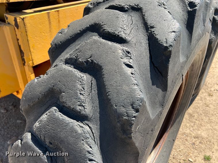 image for item DR1409 Galion T500  rigid frame motor grader