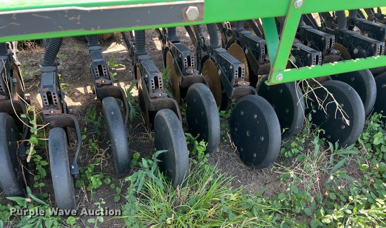 image for item DR1413 John Deere 455  grain drill