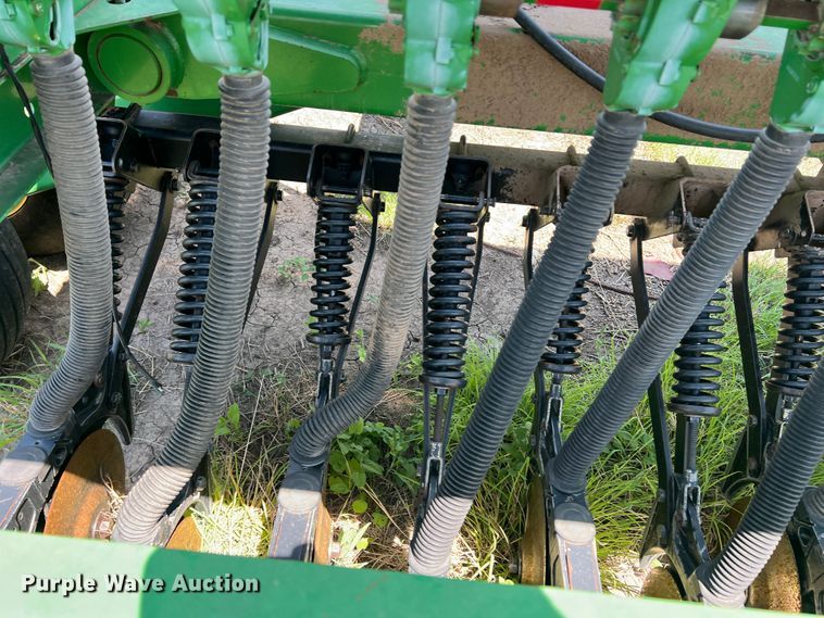 image for item DR1413 John Deere 455  grain drill