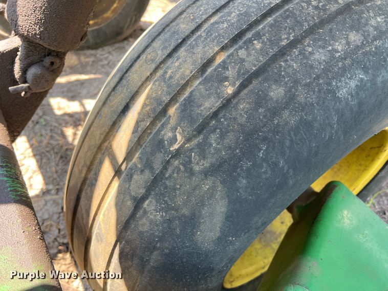 image for item DR1413 John Deere 455  grain drill