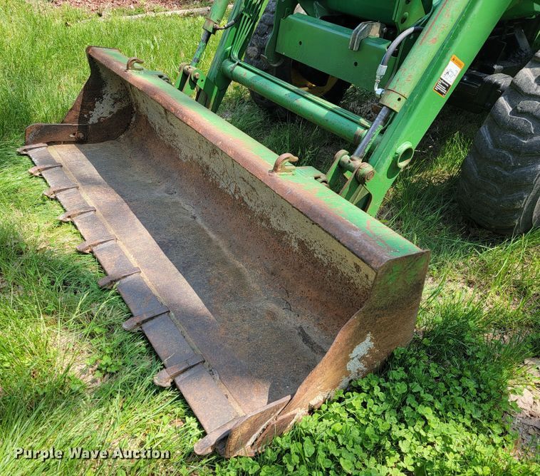 image for item JL9475 John Deere 4600  MFWD tractor
