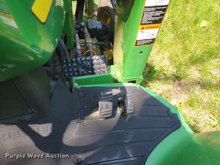 image for item JL9475 John Deere 4600  MFWD tractor