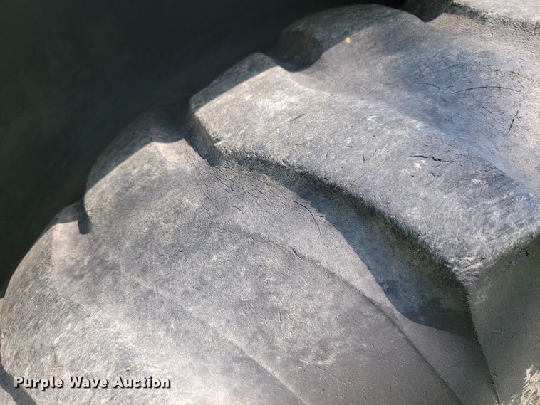 image for item JL9475 John Deere 4600  MFWD tractor