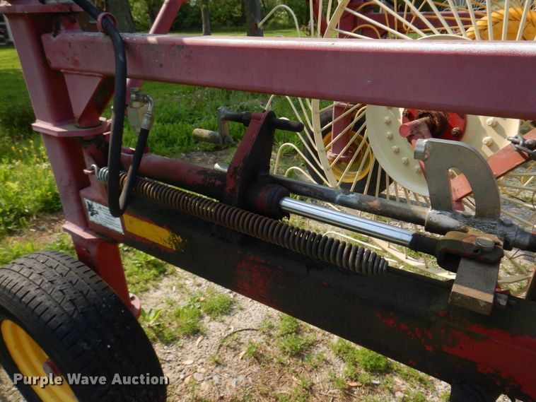 image for item KD9050 New Holland HT154  hay rake