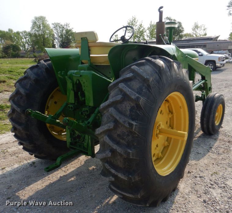 image for item KD9051 1964 John Deere 4020  tractor
