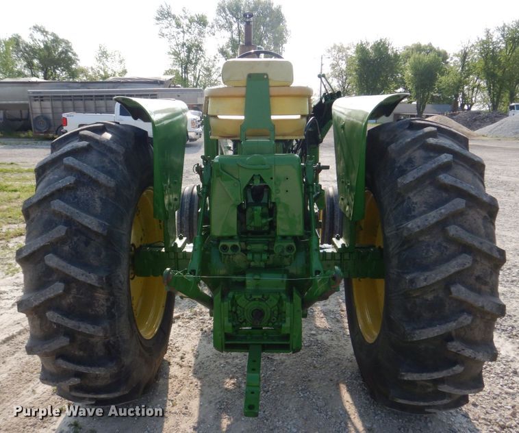 image for item KD9051 1964 John Deere 4020  tractor