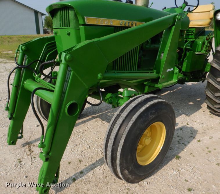 image for item KD9051 1964 John Deere 4020  tractor