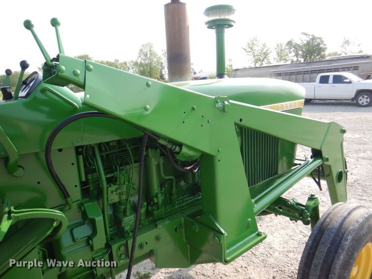 image for item KD9051 1964 John Deere 4020  tractor