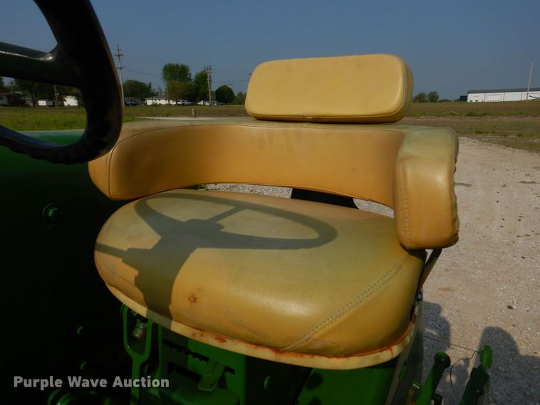 image for item KD9051 1964 John Deere 4020  tractor