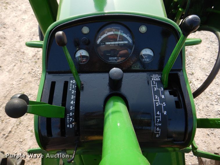 image for item KD9051 1964 John Deere 4020  tractor