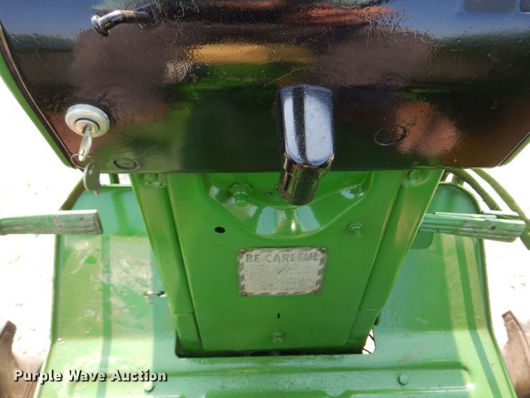 image for item KD9051 1964 John Deere 4020  tractor