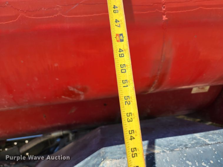 image for item KF9005 1985 International 2155  feed mixer truck