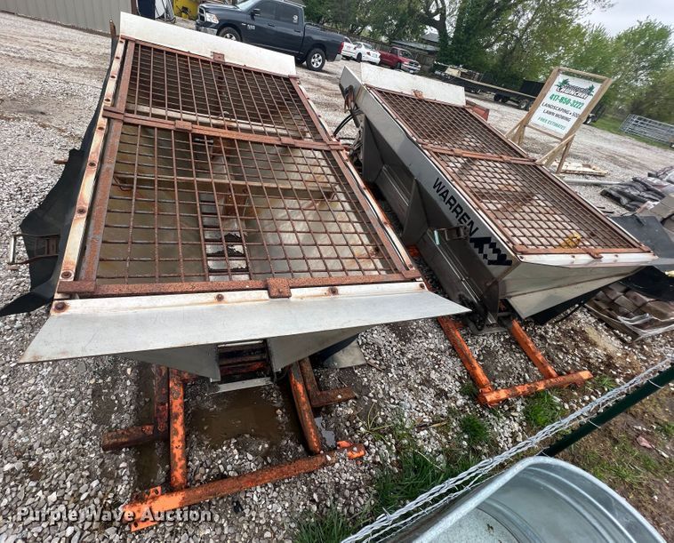 image for item KG9706 (2) Warren AC-1420-7-SS spreaders