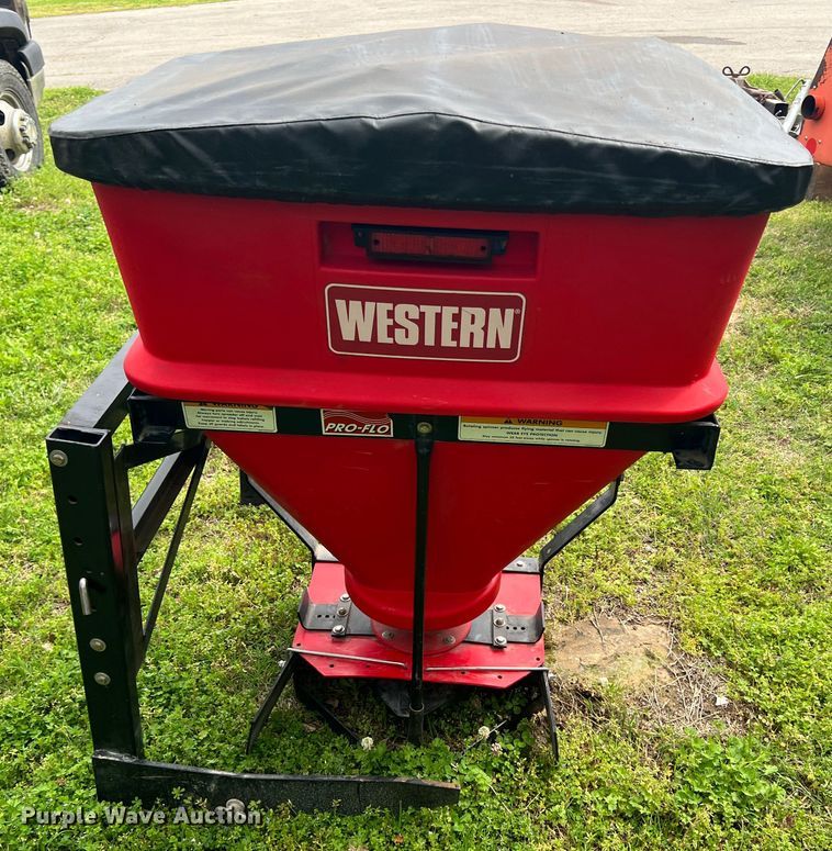 image for item KG9744 Western Pro-Flo  12" W spreader