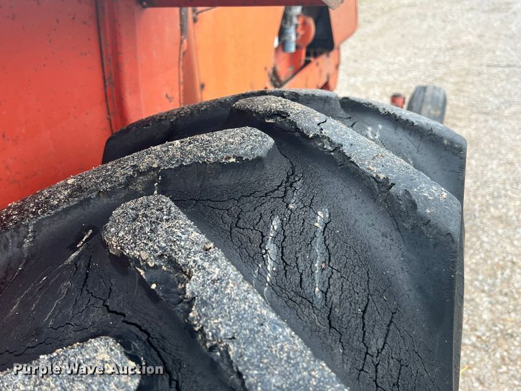 image for item KN9548 Allis Chalmers 170  tractor