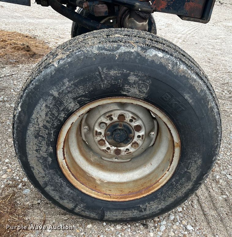 image for item KN9549 White 2-85  tractor