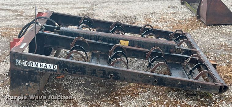 image for item KN9550 Farm Hand H118A  bale accumulator grapple