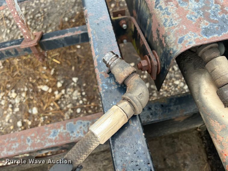 image for item KN9550 Farm Hand H118A  bale accumulator grapple