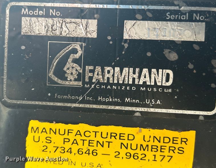 image for item KN9550 Farm Hand H118A  bale accumulator grapple