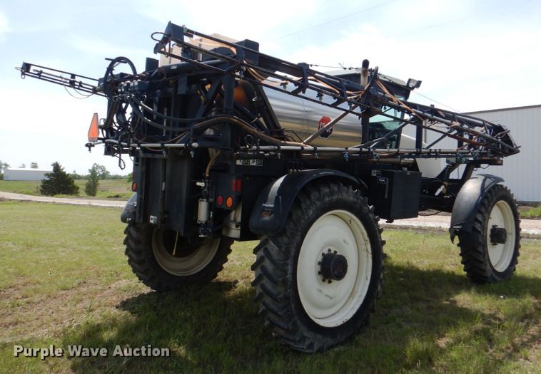 image for item KP9081 Willmar Eagle 8500  sprayer