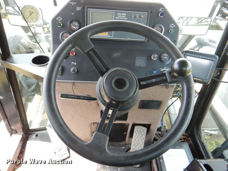 image for item KP9081 Willmar Eagle 8500  sprayer