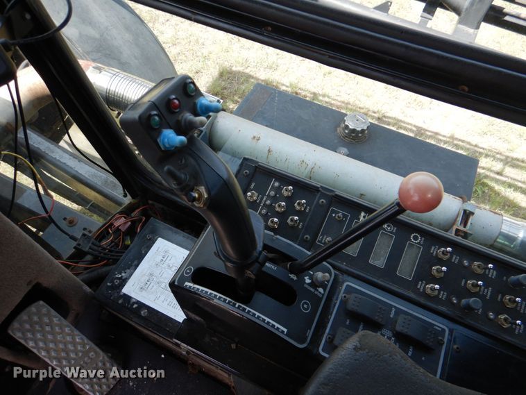 image for item KP9081 Willmar Eagle 8500  sprayer