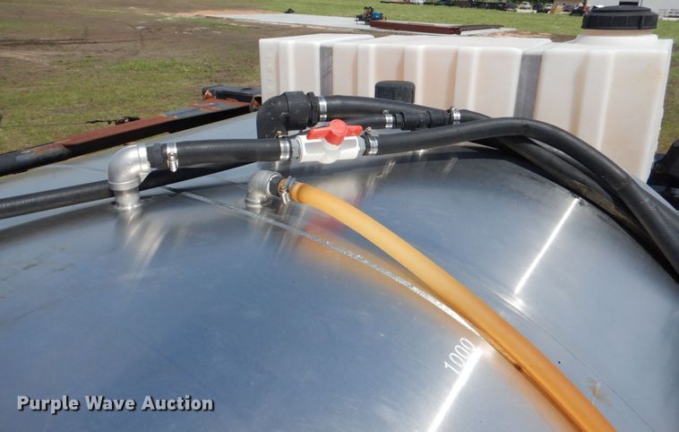 image for item KP9081 Willmar Eagle 8500  sprayer