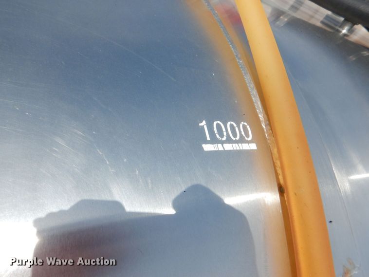 image for item KP9081 Willmar Eagle 8500  sprayer