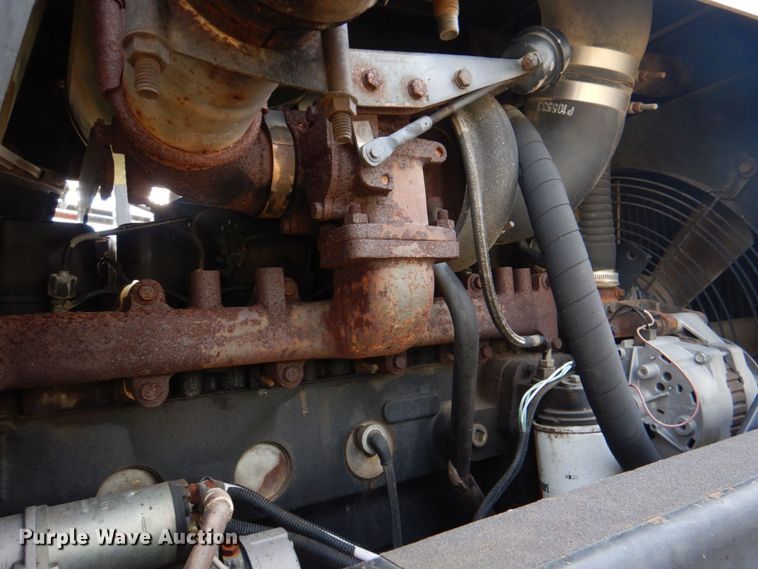 image for item KP9081 Willmar Eagle 8500  sprayer