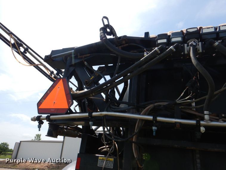 image for item KP9081 Willmar Eagle 8500  sprayer
