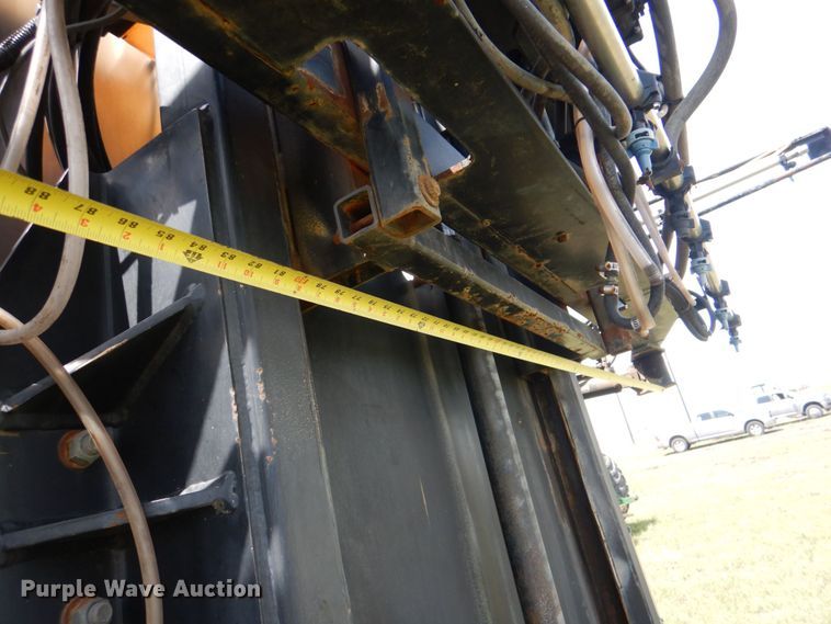 image for item KP9081 Willmar Eagle 8500  sprayer