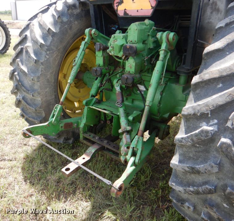 image for item KP9082 1988 John Deere 4650  MFWD tractor