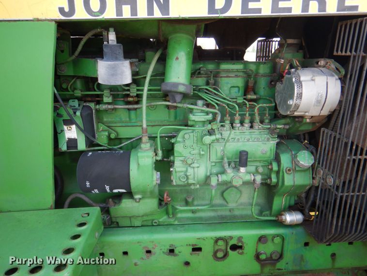 image for item KP9082 1988 John Deere 4650  MFWD tractor